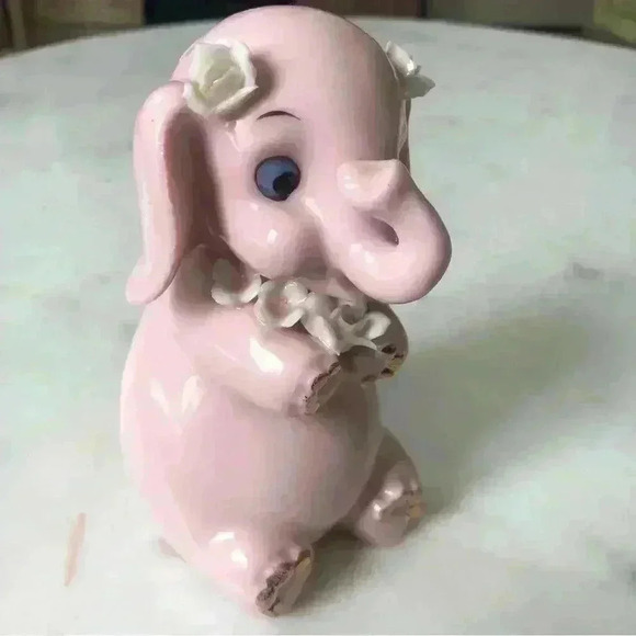 Vintage made  in Japan kitsch ceramic pink elephant coin bank - Picture 3 of 10